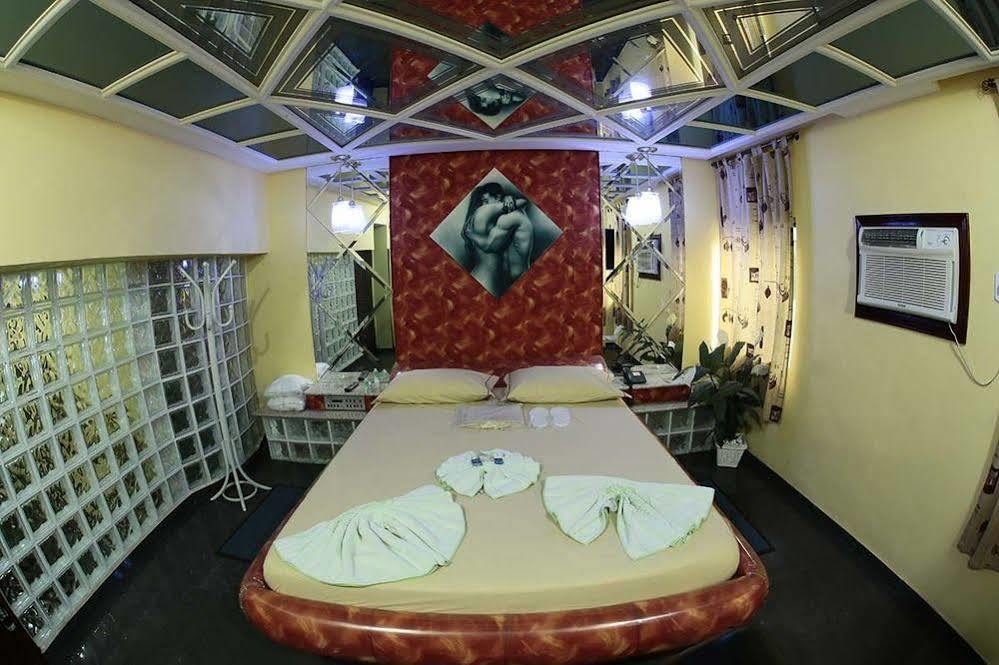 Motel Caricia (Adults Only) Rio de Janeiro Exterior foto