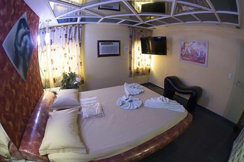 Motel Caricia (Adults Only) Rio de Janeiro Exterior foto